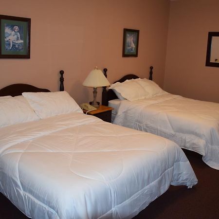 Lynwood Inn Baddeck Inlet Eksteriør bilde